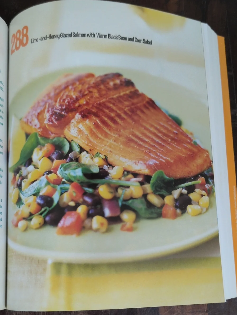 Haylie Pomroy Fast Metabolism Rachael Ray 365  Set of 2 Cookbooks